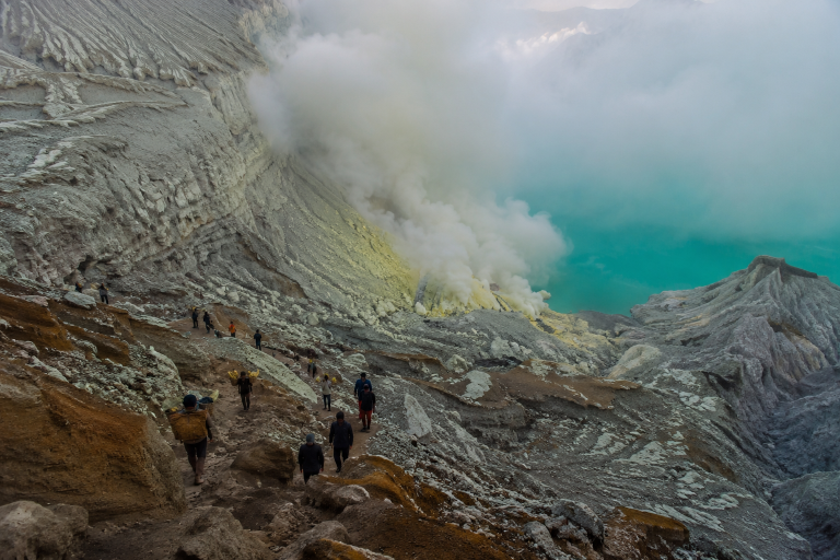 Ijen_bromora